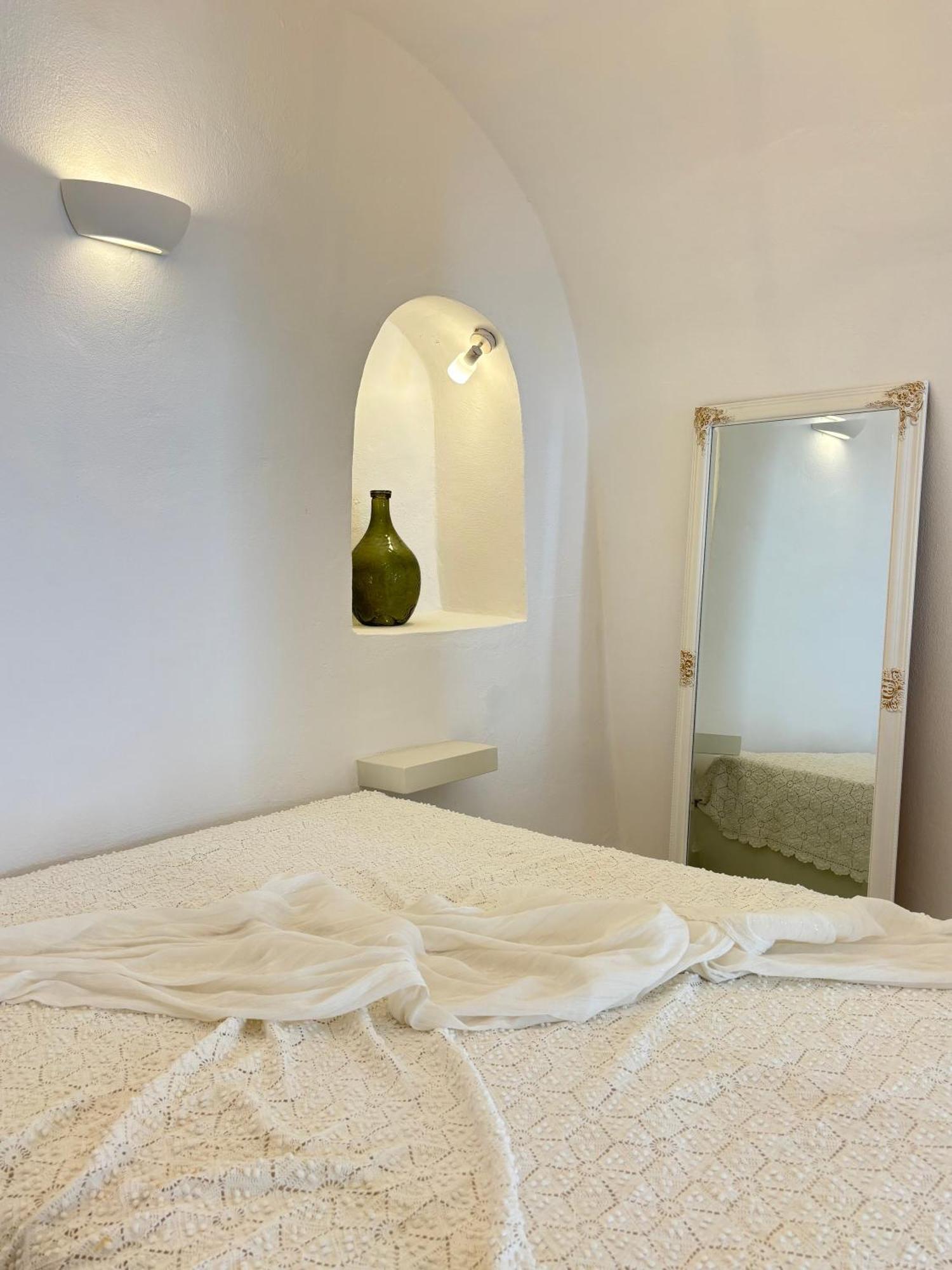 Cave Noelia Apartment Fira  Exterior foto